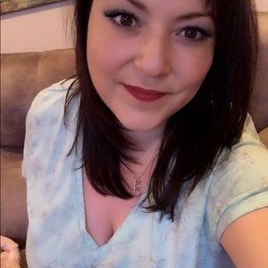 Meet your Posher, Monica